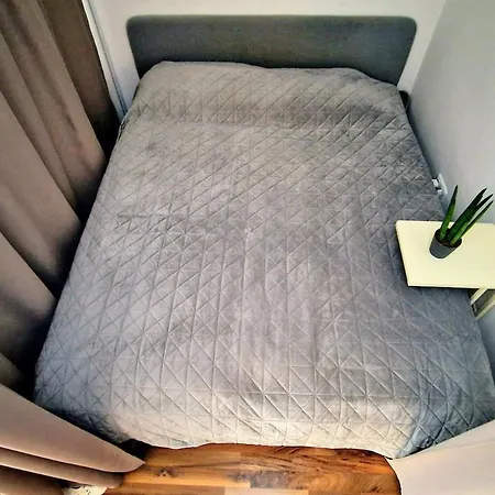 Large Cozy With Balcony And Kitchen At Pasing * Munich